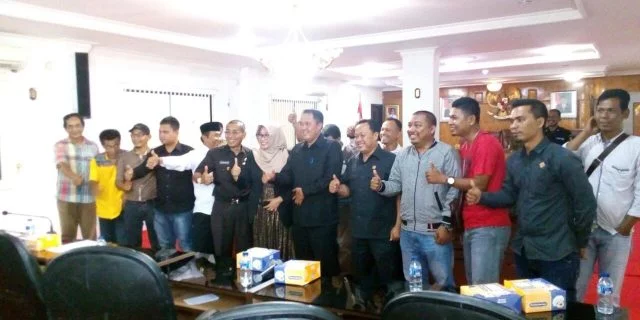 Wartawan Gelar Audiensi Dengan DPRD Rohil, 